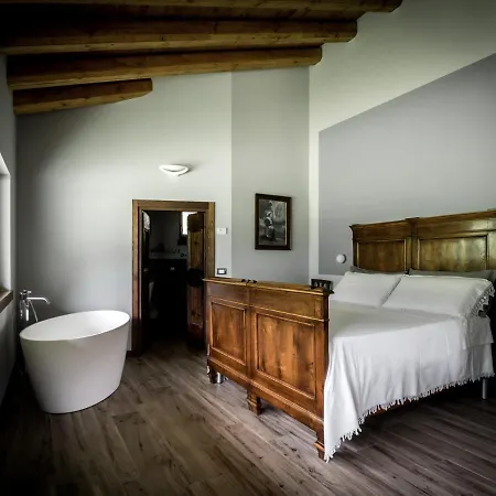 Farm stay Piane