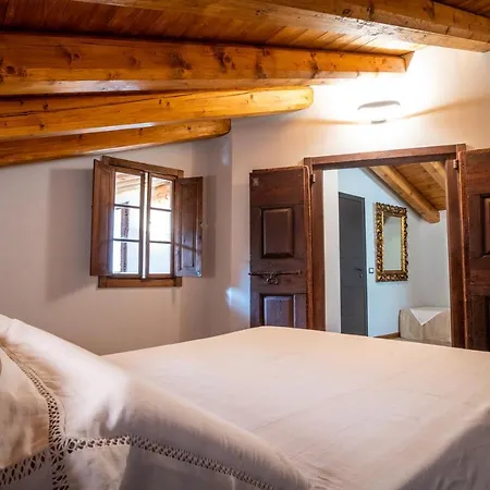 Piane Farm stay *