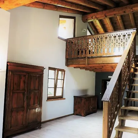 Piane Farm stay