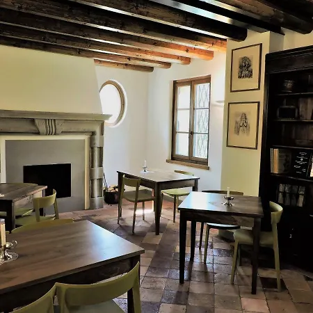 Piane Farm stay